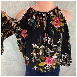 Cold Shoulder Floral w/Adjustable Neckline Size S